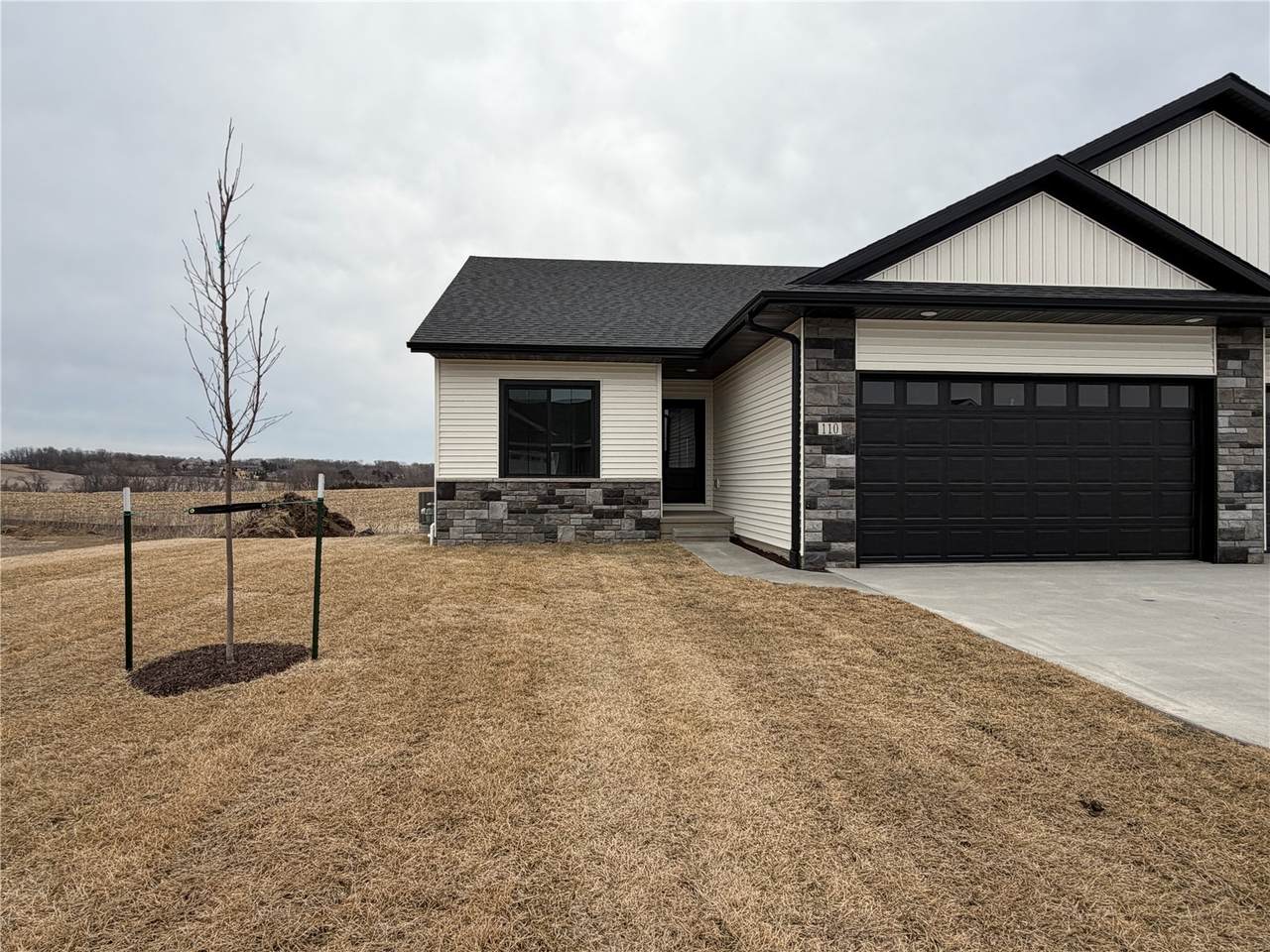 110 Kinsey Street - Photo 1