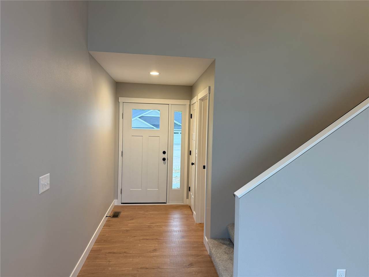 https://bt-photos.global.ssl.fastly.net/cedarrapids/1280_boomver_6_2600822-2.jpg