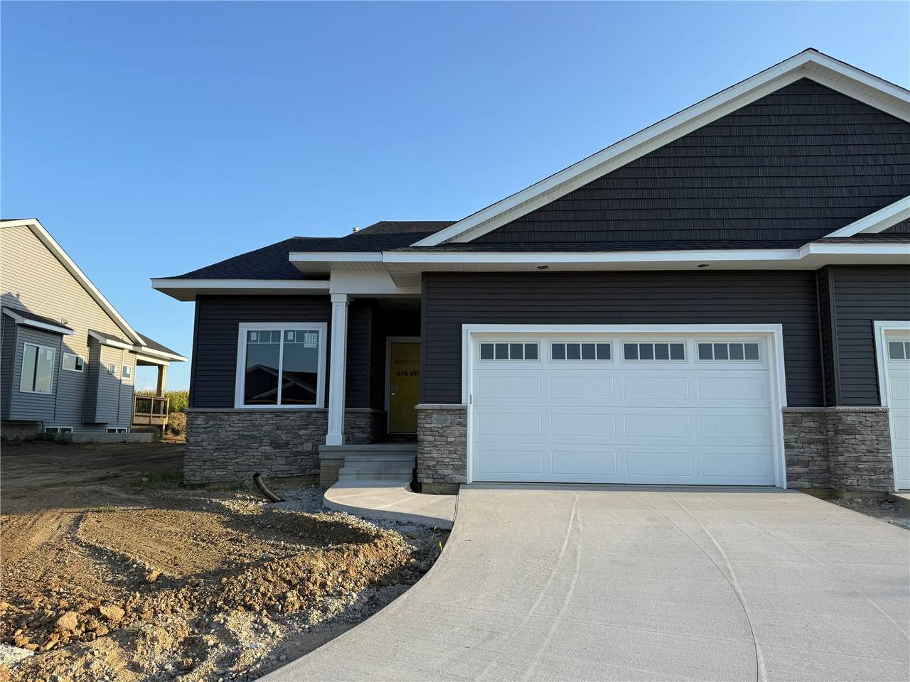 1296 Berkshire Lane - Photo 1