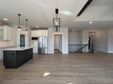 240 Seven Oaks Road - Photo 11