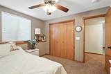 7032 Waterview Drive - Photo 16