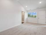 192 Huntington Drive - Photo 19