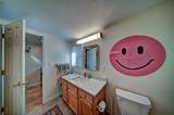 1025 Burlington Street - Photo 23
