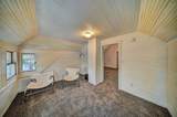 1025 Burlington Street - Photo 27