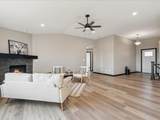 1823 Glen Rock Dr - Photo 5