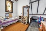 230 E Market Street - Photo 17