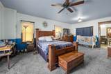 230 E Market Street - Photo 25