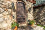1818 Dubuque St - Photo 3