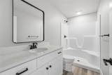 808 Crestview - Photo 28