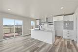 808 Crestview - Photo 8