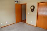302 Grace Avenue - Photo 15