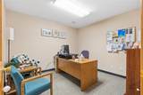 1003 W 4th St - Photo 19
