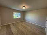 140 Strub Street - Photo 24