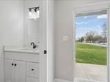 913 12th Avenue - Photo 12