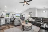 905 Carl Court - Photo 6