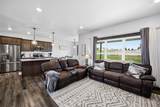 208 Shiloh Vista Avenue - Photo 4