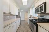 315 Linden Terrace - Photo 10