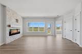 305 Dutch Drive - Photo 2
