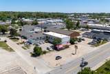 1104 Gilbert St - Photo 3