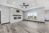3988 Peridot Dr - Photo 6