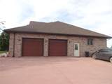 1122 Y Avenue - Photo 3
