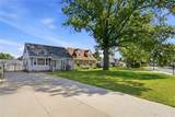 1902 Johnson Avenue - Photo 2