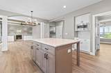 1005 Thomas Circle - Photo 14