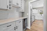 1005 Thomas Circle - Photo 9