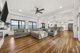 1904 Charles Avenue - Photo 4