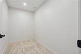 702 Lakeview Court - Photo 41