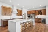 702 Lakeview Court - Photo 6