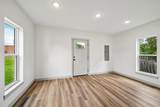 615 7th Avenue - Photo 17