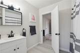 215 Green Street - Photo 2