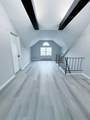 215 Green Street - Photo 8