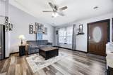 122 Towne Centre Drive - Photo 5