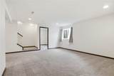 904 Crescent View - Photo 19