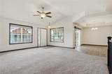 904 Crescent View - Photo 7
