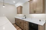 250 Howard - Photo 36