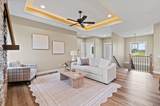 250 Howard - Photo 8