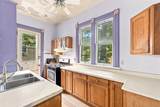 935 College St - Photo 14