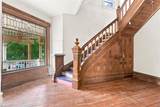 935 College St - Photo 3