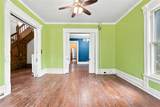 935 College St - Photo 7