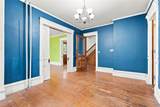 935 College St - Photo 8