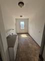 1814 E Avenue - Photo 5