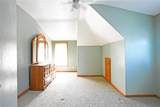 3137 Emerald Avenue - Photo 17