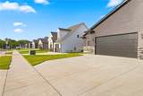 1514 Redwood Dr - Photo 2