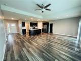 1422 Eagleview Drive - Photo 2