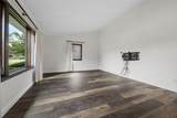 1053 Rainbow Blvd - Photo 3