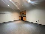 2300 Oakdale Boulevard - Photo 13