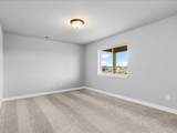 1247 Berkshire Lane - Photo 35